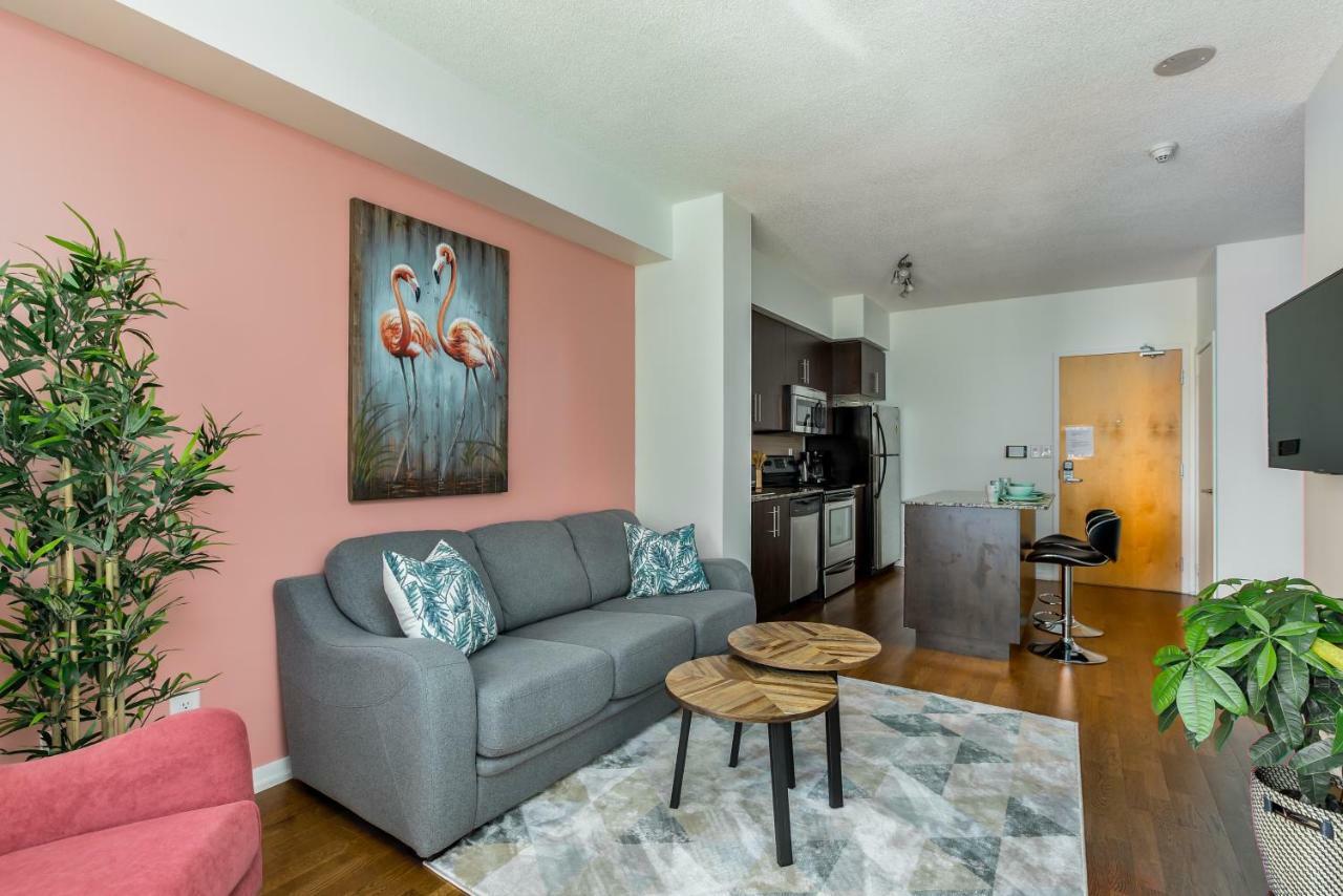 Maple Square Leaf Apartment Toronto